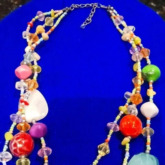 3 layer beaded multi colors multi charms necklace.. - Picture 3 of 5